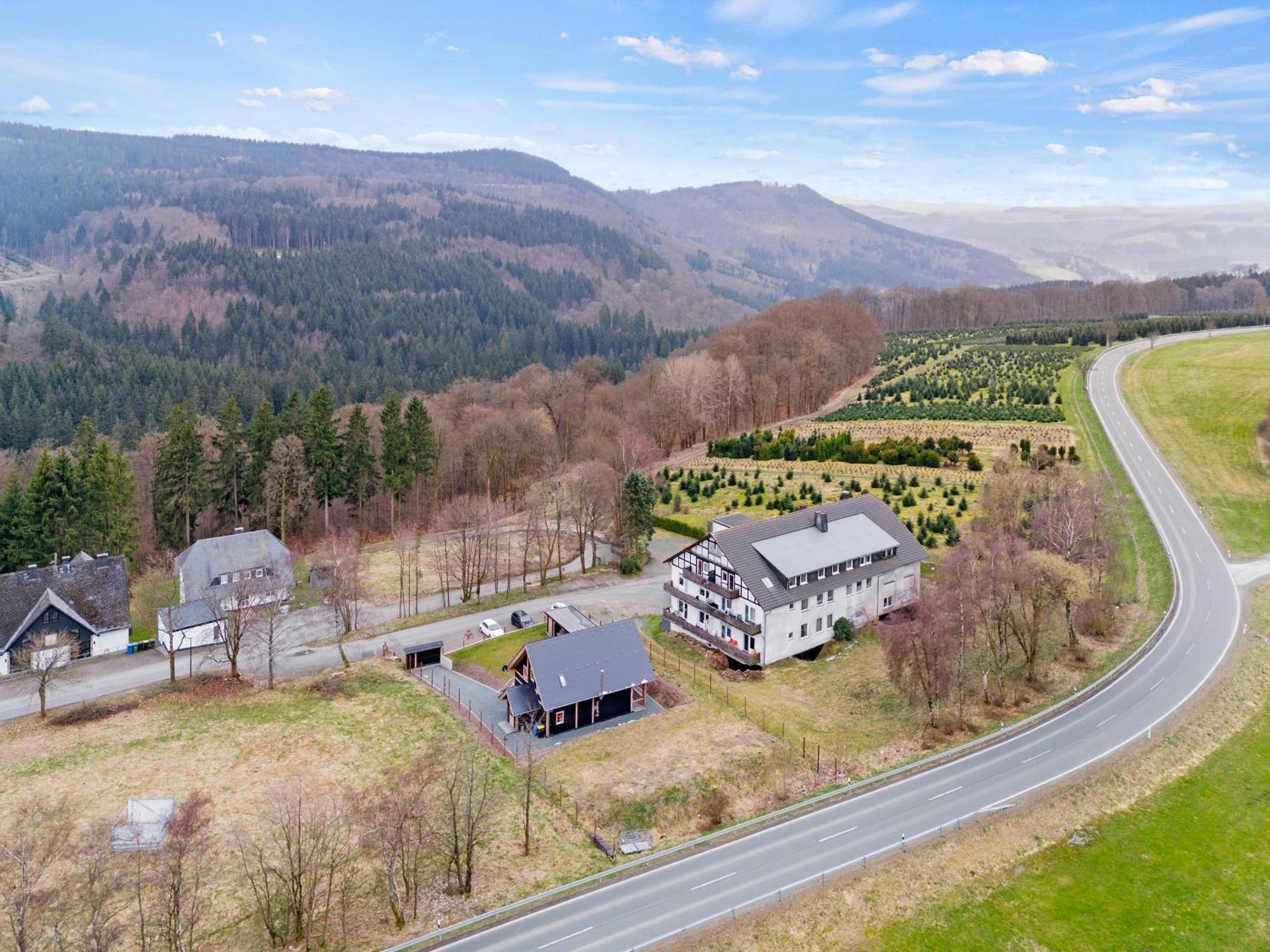 Greenhouse Living Apartment Aurinia - Wandern - Mountainbike Fahren - 4 Minuten Nach Winterberg - 4 Minuten Zur Ruhrquelle - Natur Geniessen - Reisen Mit Hund Medebach Exterior foto